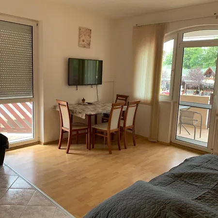 Hunor Hortenzia Appartement